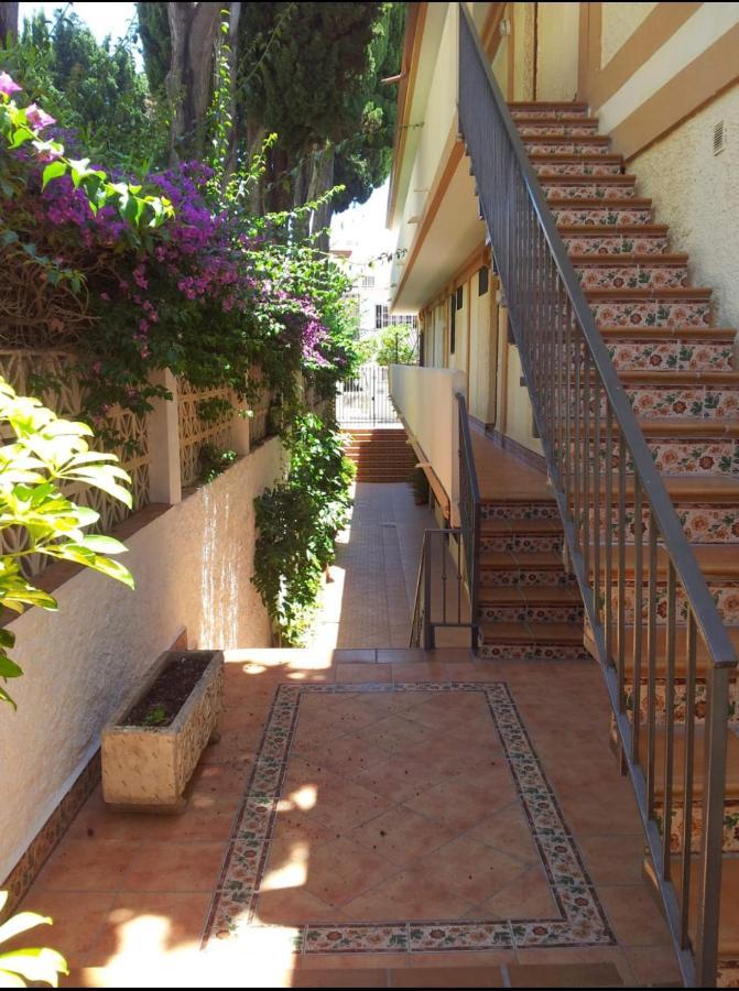 Estudio Romantico La Carihuela Torremolinos Exterior photo