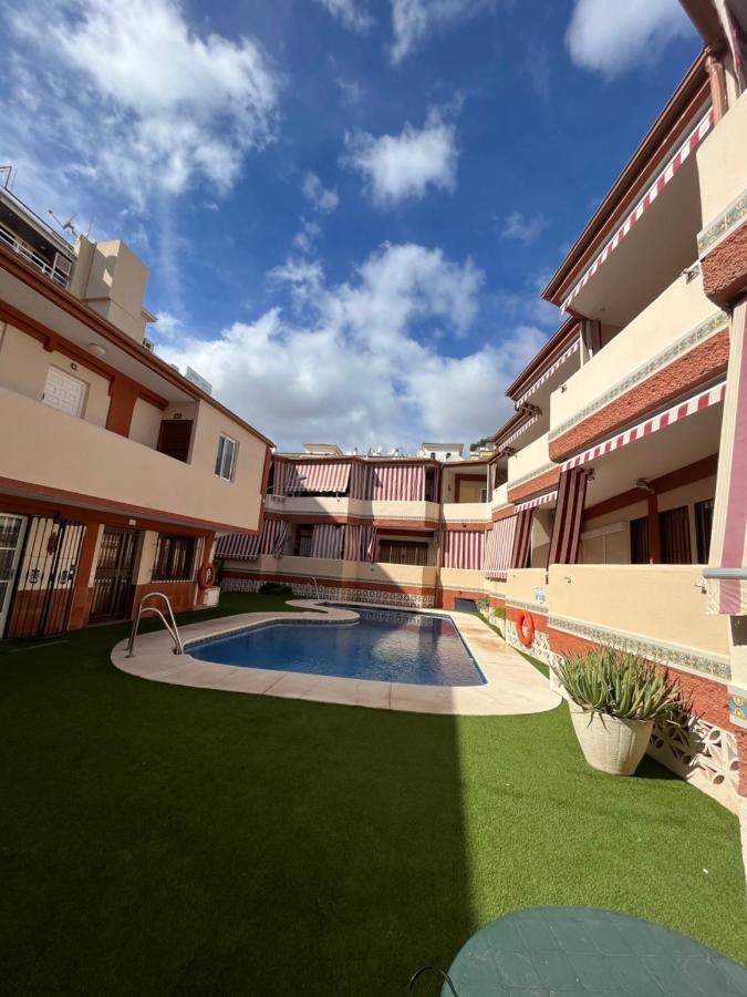 Estudio Romantico La Carihuela Torremolinos Exterior photo